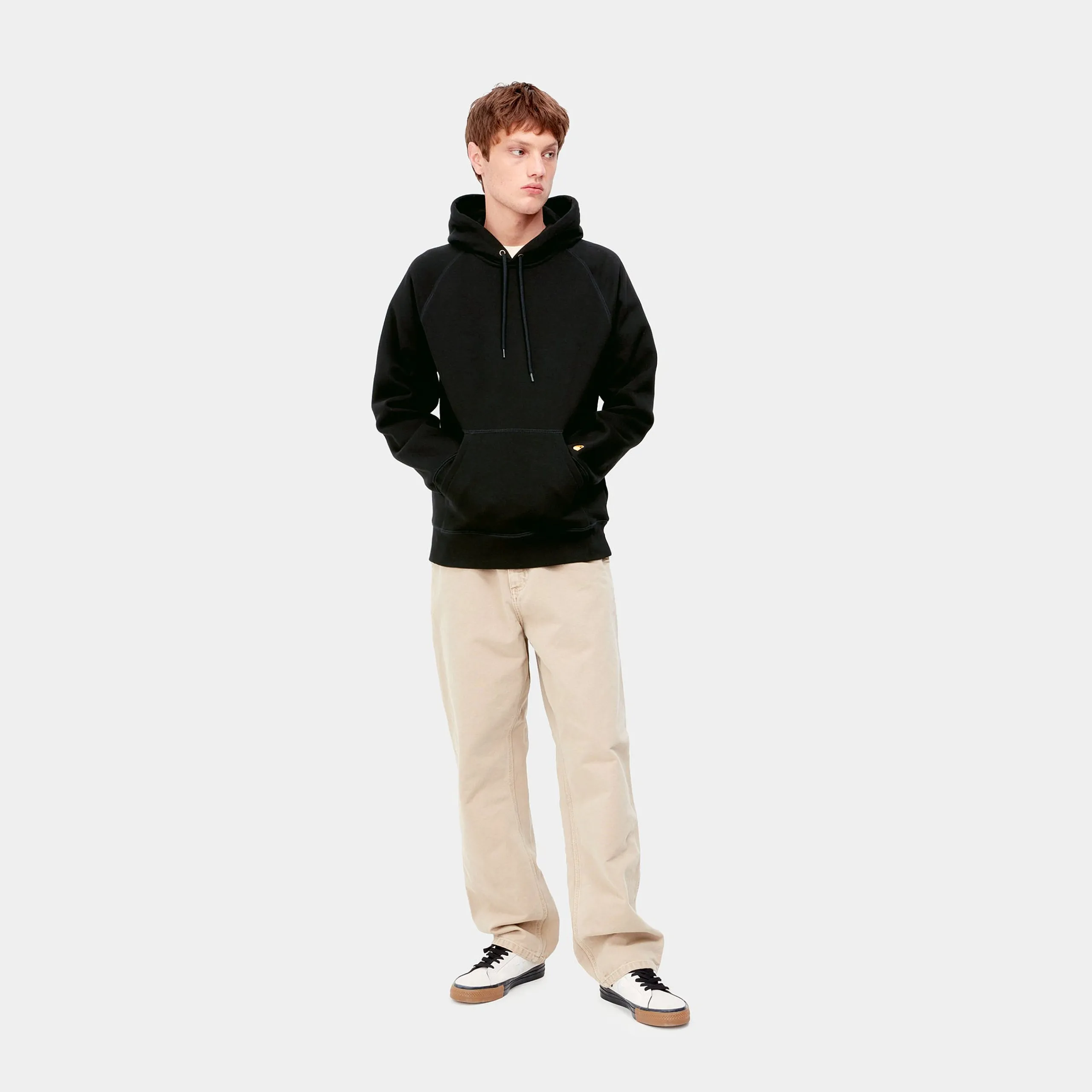 Sweats>Carhartt WIP Hooded Chase Sweatshirt Black / Gold