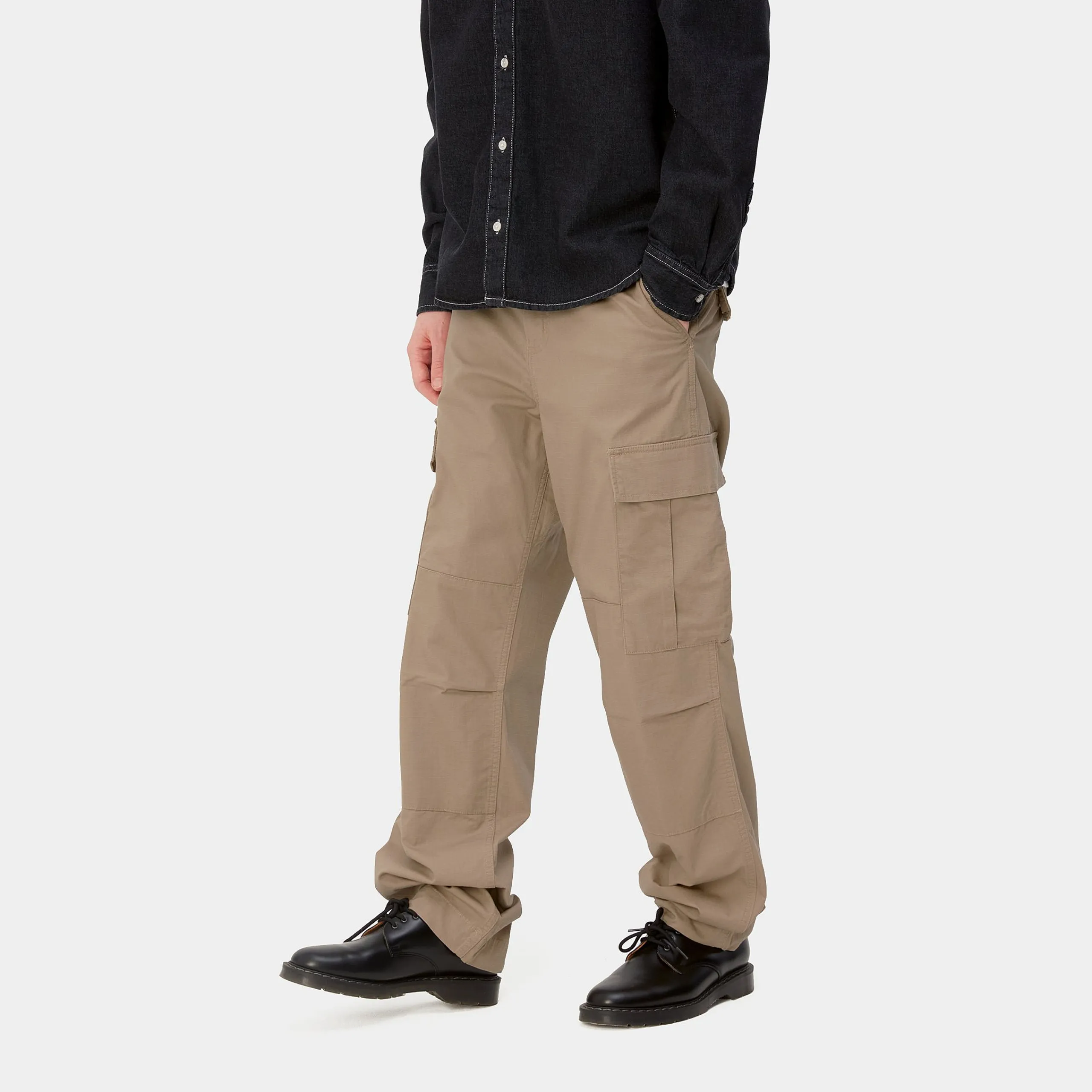 Hosen>Carhartt WIP Regular Cargo Pant Leather